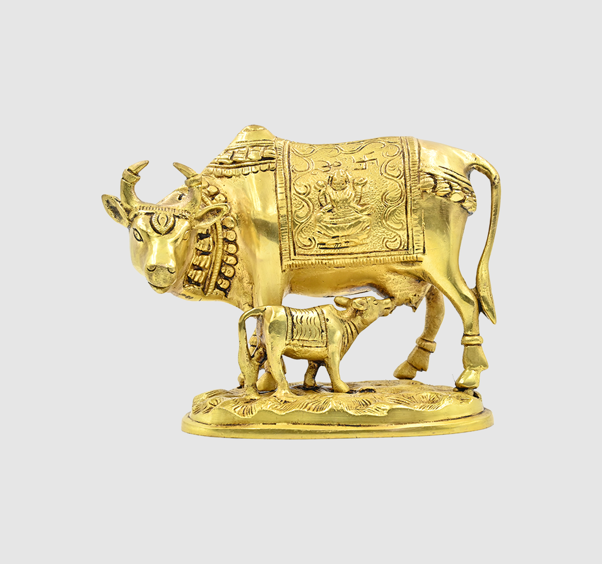 Cow With Calf Ovel Surface Go Crafts